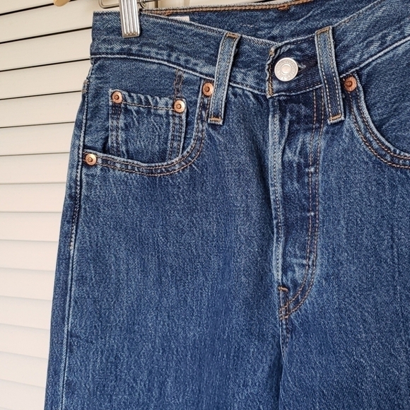 Levis Premium Filiforme Jeans, Blue W24/L28 - Picture 3 of 12